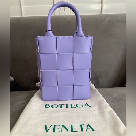 🌟SOLD🌟 NWT Bottega Veneta Small Cassette Tote Bag - Picture 5 of 9